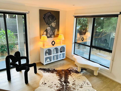 Position Perfection- Mornington - Kingaroy Accommodation 3