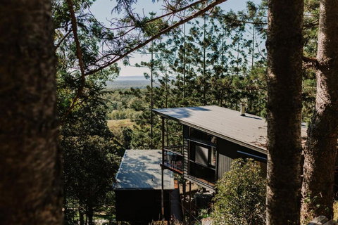 Rainforest Gardens - Luxury Hillside Accomodation With Views To Bay & Islands - Kingaroy Accommodation 2