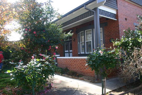 Primrose Cottage - Kingaroy Accommodation 1
