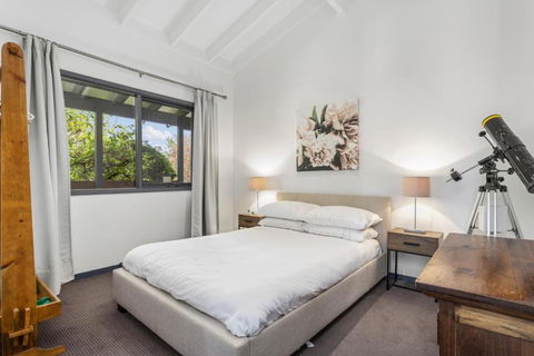 Pristine Mountain Retreat With Expansive Views - Kingaroy Accommodation 2