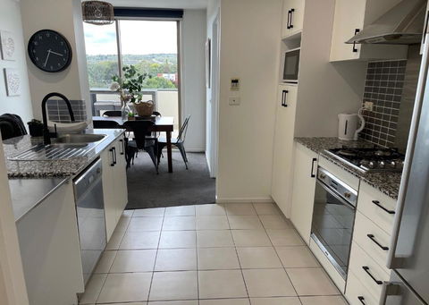 Qbn Cracker: 2BR, 2BA, 2 Secure B/ Ment Car Parks - Kingaroy Accommodation 3