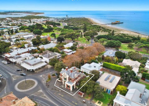 QPO QUEENSCLIFF - Kingaroy Accommodation 1