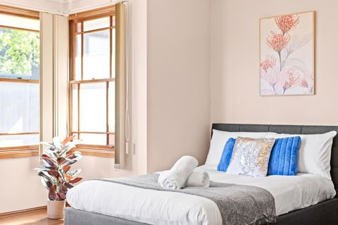 Quadruple Room W Ensuite In Gordon Near Train & Bus - Kingaroy Accommodation 1