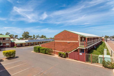Quality Inn Railway Motel - Kingaroy Accommodation 2