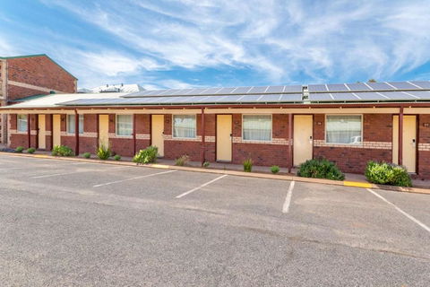 Quality Inn Railway Motel - Kingaroy Accommodation 3