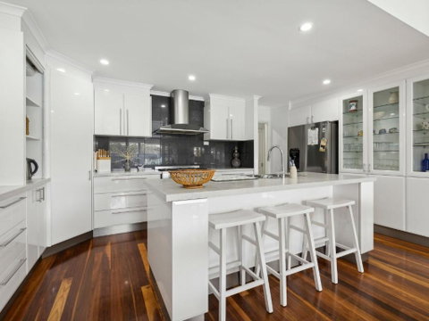 Quay-Largo - Kingaroy Accommodation 2