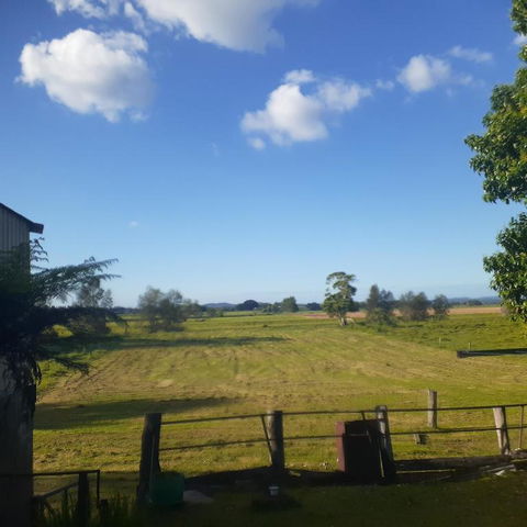 QUIET PROPERTY BY THE RIVER - Kingaroy Accommodation 1
