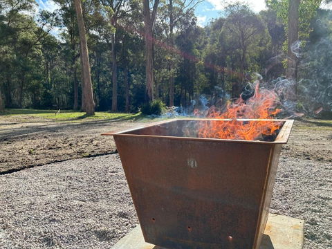 Rail Trail Retreat - Kingaroy Accommodation 3