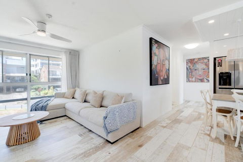 Rainbow Bay - 2BR Haven - Kingaroy Accommodation 3