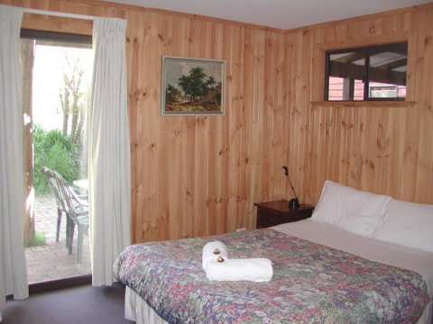 Rainbow House - Kingaroy Accommodation 3