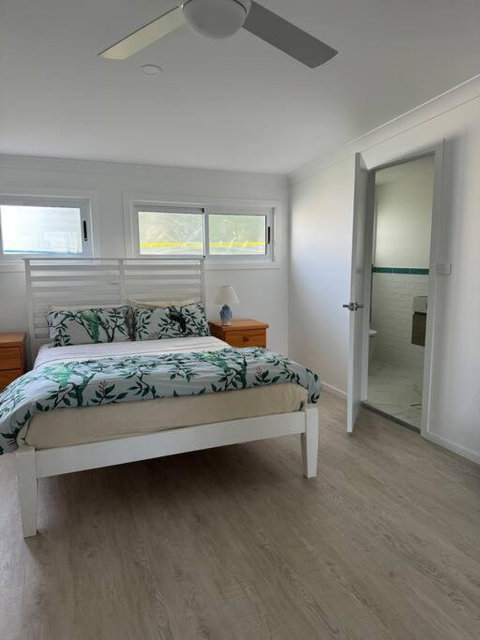 Rare Broulee Beachfront House - Kingaroy Accommodation 1