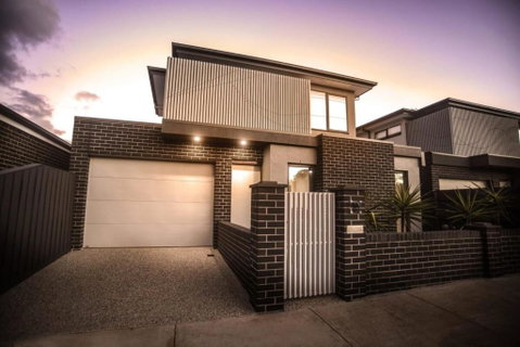 Raven West House I Corporate Or Holiday - Kingaroy Accommodation 0