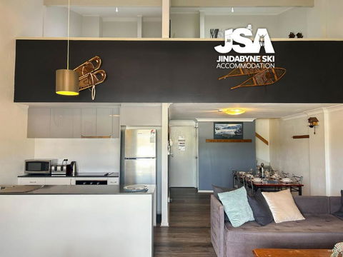 Razorback 6 - Kingaroy Accommodation 1