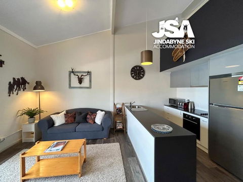 Razorback 6 - Kingaroy Accommodation 2