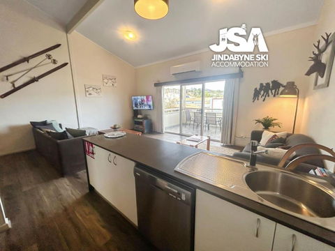 Razorback 6 - Kingaroy Accommodation 3