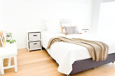 Red Brick Central Retreat - Kingaroy Accommodation 3