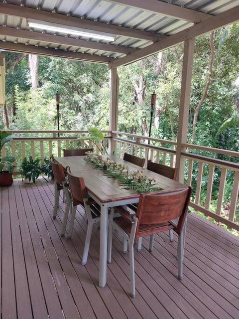 Rainforest Retreat-Fireplace-BBQ-3 Acres- - Kingaroy Accommodation 3