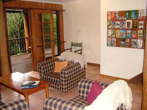 Atherton Blue Gum B&B - Kingaroy Accommodation 3