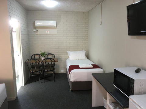 Atlas Motel - Kingaroy Accommodation 3