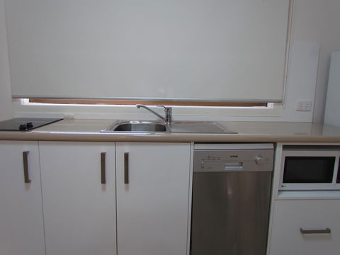 Augathella Motel & Caravan Park - Kingaroy Accommodation 2
