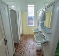 Australian Hotel - Kingaroy Accommodation