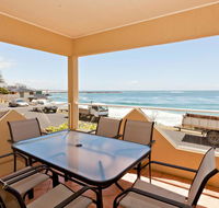 Avalon 2- uninterrupted views- almost on the beach - Kingaroy Accommodation