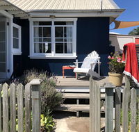 Avalon Seafarers Beachfront - Kingaroy Accommodation