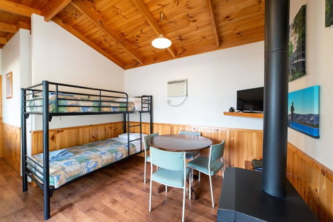 Awonga Cottages - Kingaroy Accommodation 1