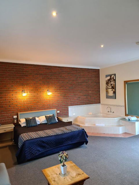 Bairnsdale Tanjil Motor Inn - Kingaroy Accommodation 1
