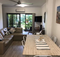 Balcony Apartment Port Douglas - Kingaroy Accommodation