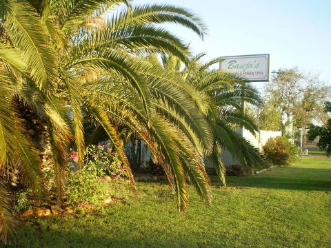 Banjos Overnight And Holiday Units - Kingaroy Accommodation 0