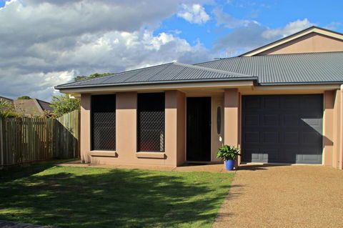 Banksia And Acacia Apartments - Kingaroy Accommodation 1