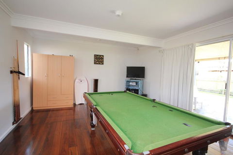 BANYANDAH 557 Ocean Drive NH - Kingaroy Accommodation 2