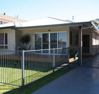 BANYANDAH 557 Ocean Drive NH - Kingaroy Accommodation