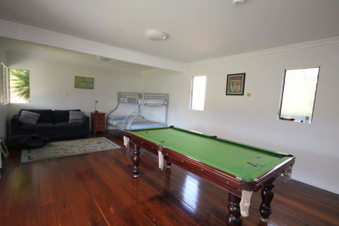 BANYANDAH 557 Ocean Drive NH - Kingaroy Accommodation 3