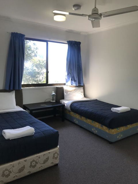 Bargara Beach Motor Inn - Kingaroy Accommodation 2