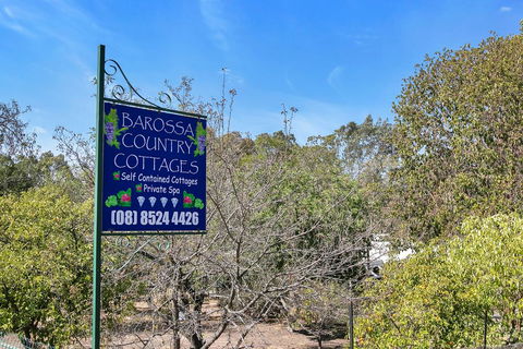 Barossa Country Cottages - Kingaroy Accommodation 0