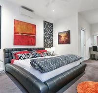 Barossa White House The West Wing - Kingaroy Accommodation