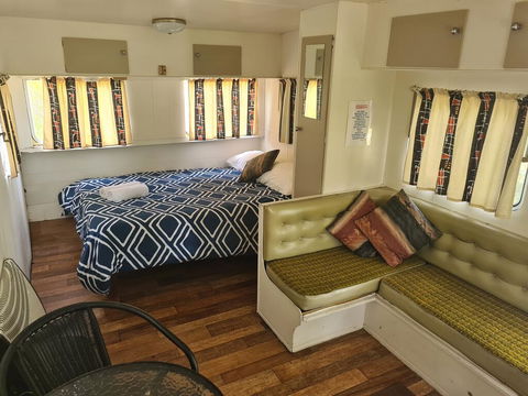 Bateman Bay Holiday Park & Batemans Bay YHA - Kingaroy Accommodation 0