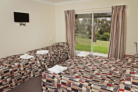 Bathurst Goldfields Motel - Kingaroy Accommodation 3