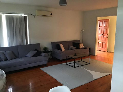 Baulkham Hill House - Kingaroy Accommodation 0