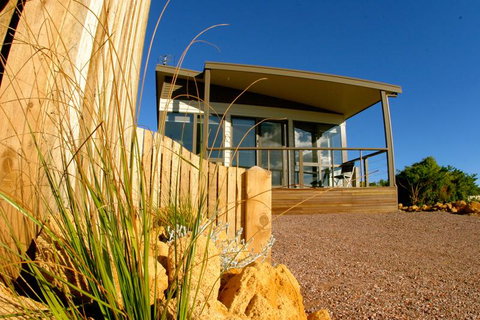 Bay Of Islands Apartments - Kingaroy Accommodation 0