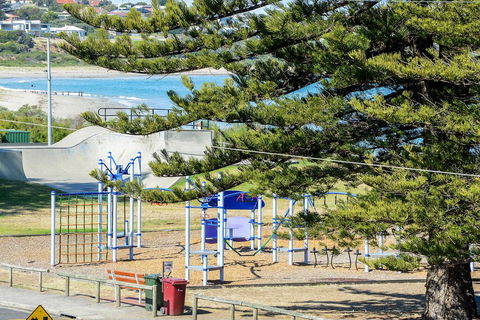 Bayline Beachfront Apartment No 4 - Kingaroy Accommodation 3