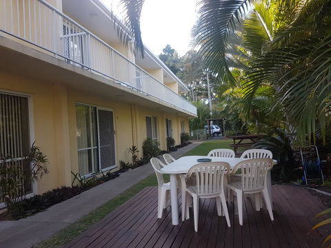 Bayshores Holiday Apartments - Kingaroy Accommodation 0