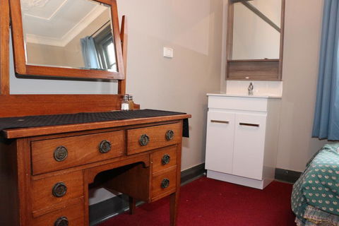 Bayview Hotel - Batemans Bay - Kingaroy Accommodation 1