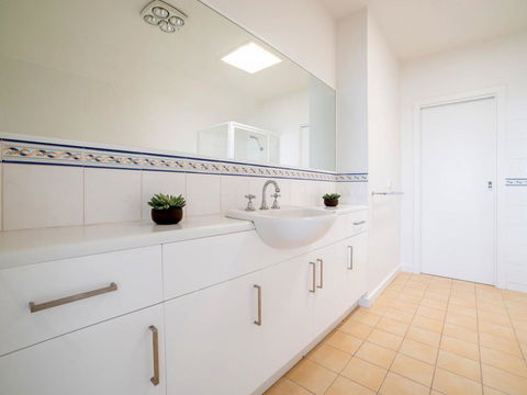 Bayview Townhouse - Kingaroy Accommodation 2
