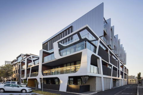 Beach Apartment Port Melbourne - Kingaroy Accommodation 3
