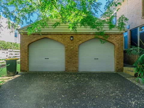 Beach Chalet 3 - Kingaroy Accommodation 1
