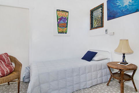 Beach House - Kingaroy Accommodation 1