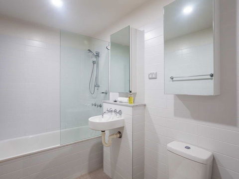 Beach House 7' 26 One Mile Close - Air Conditioned, Wifi, Foxtel, Linen - Kingaroy Accommodation 3